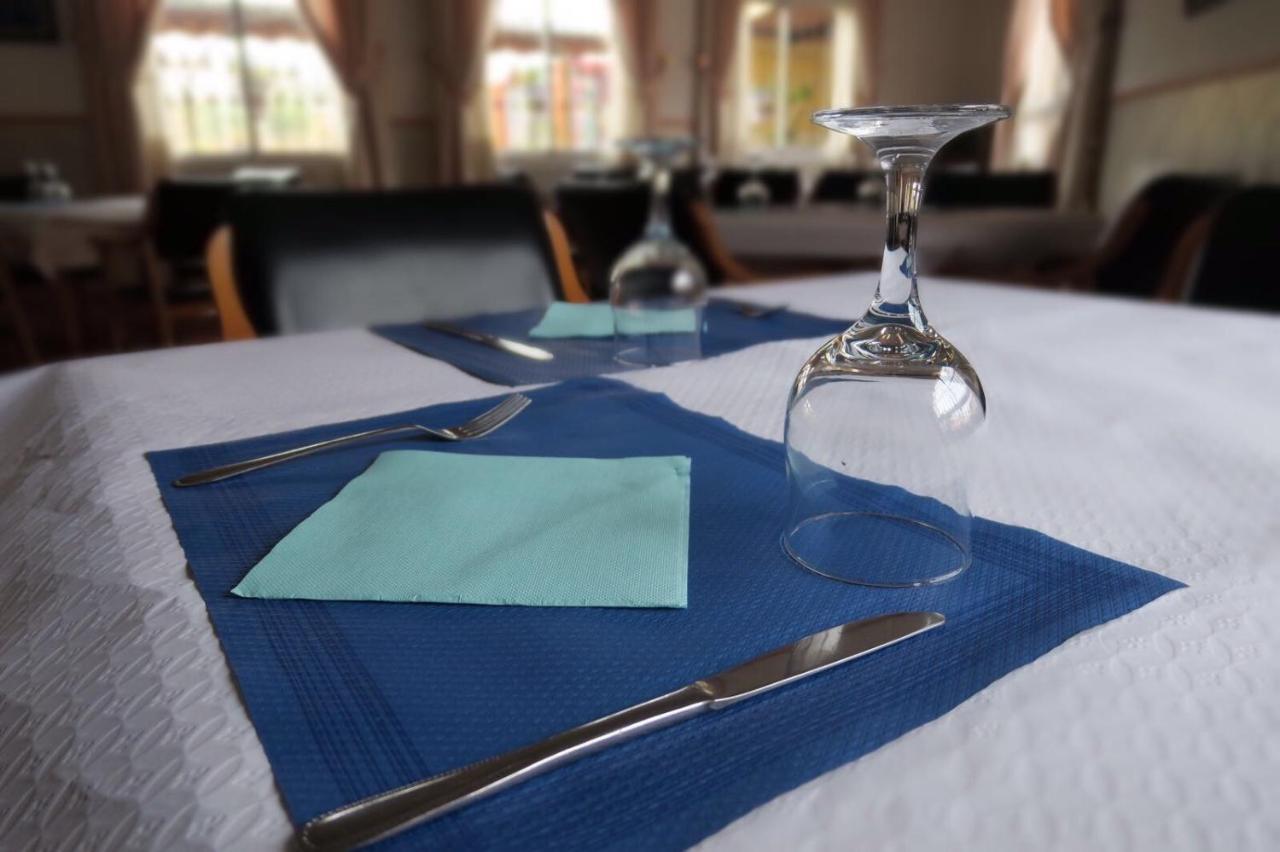 Hostal Jaufil Сухар Экстерьер фото