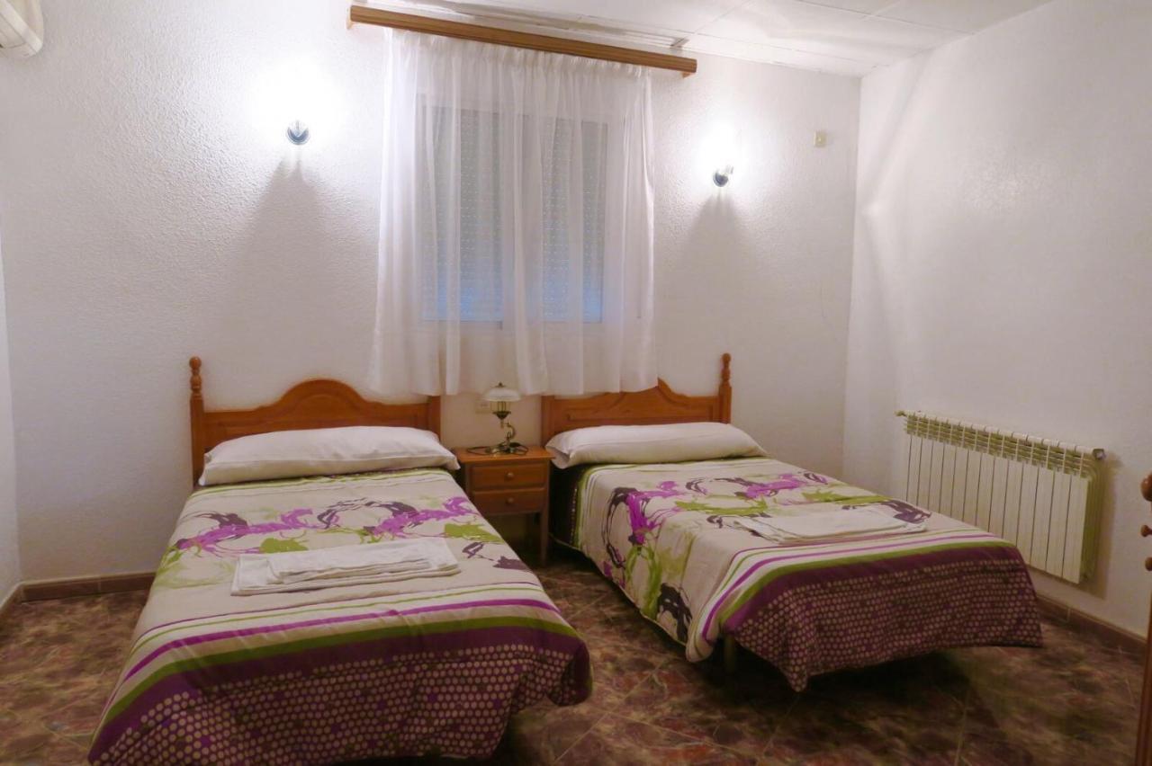 Hostal Jaufil Сухар Экстерьер фото