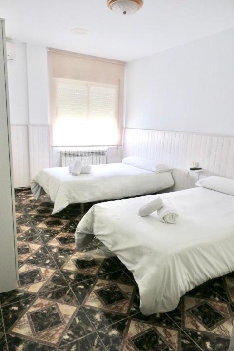 Hostal Jaufil Сухар Экстерьер фото